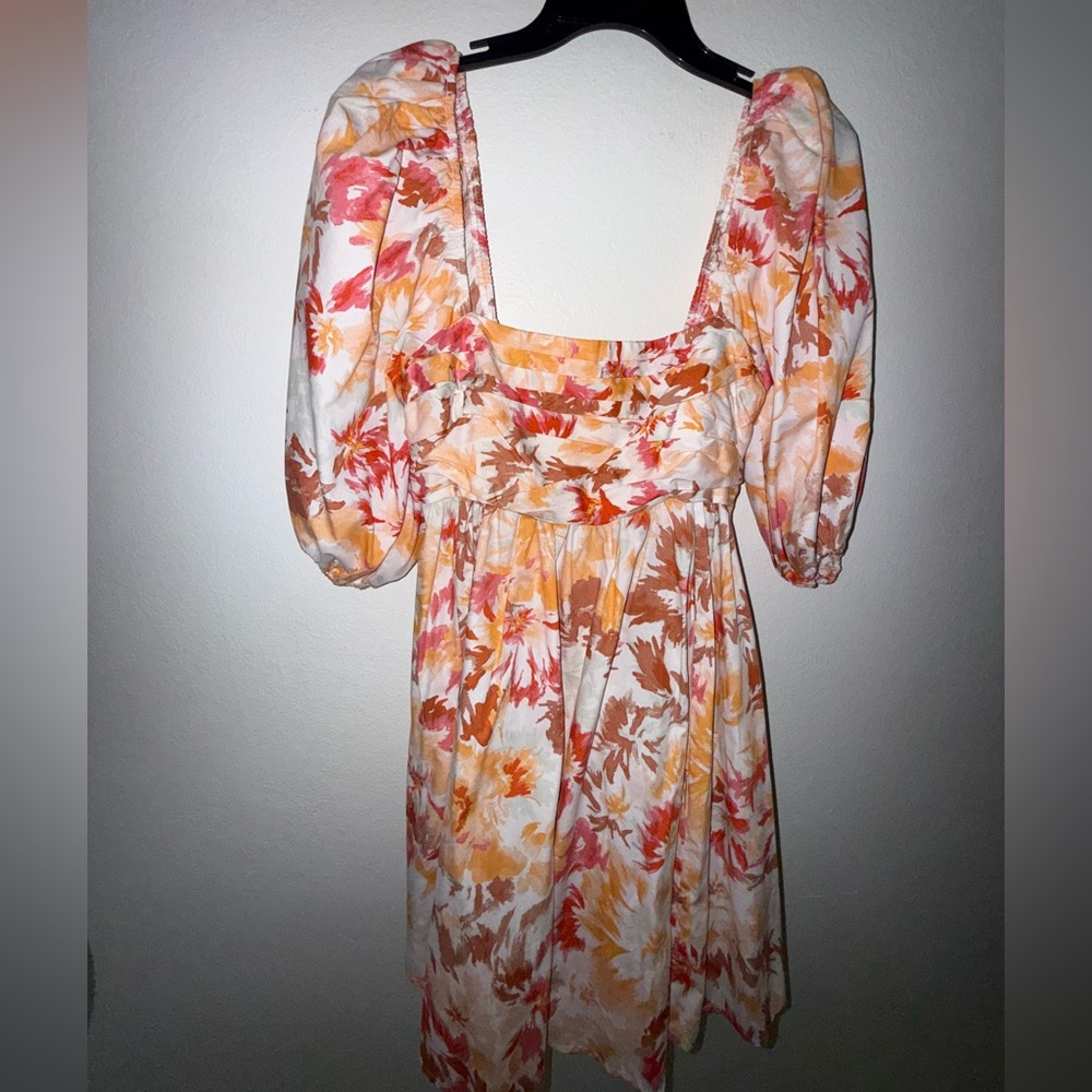 Abercrombie & Fitch Floral Puff Sleeve Dress